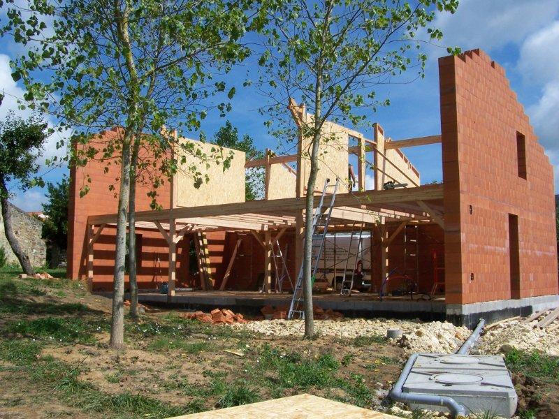 Structure mixte à Sauray (79)